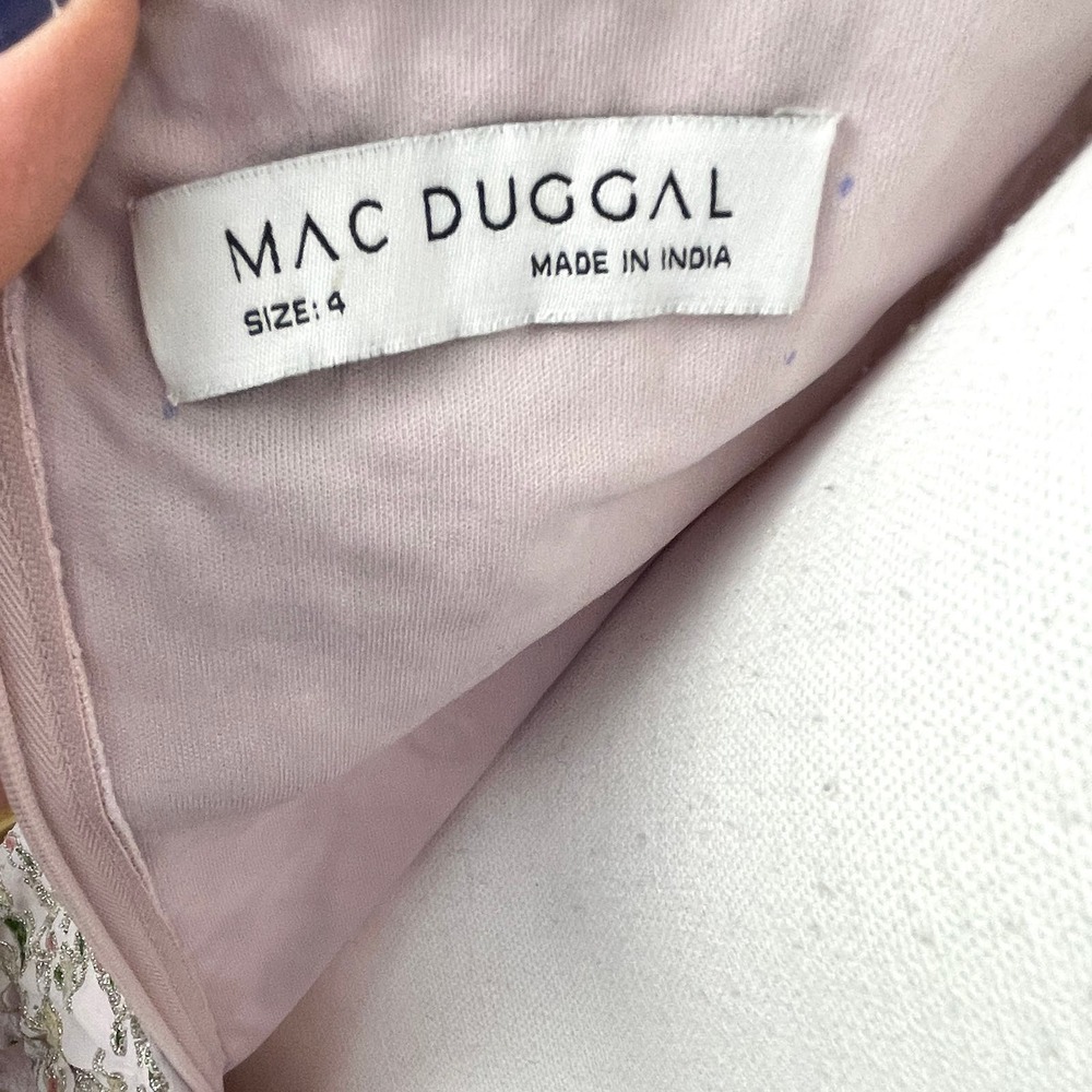 Mac Duggal Embellished Lace Sleeveless V Neck Gown Lilac Multi 10893 Size 4 New - Picture 14 of 16